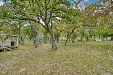 10232 Riley Green Rd, Franklin, TX 77856