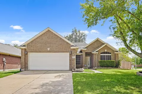 3519 Stratford Plaza Ln, Sugar Land, TX 77498