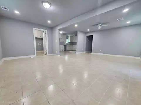 Living - 2129 Raspberry Ln, Pasadena, TX 77502 photo 4 of 4
