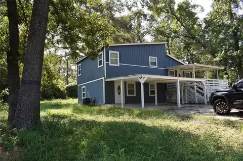 15 Walnut Ln, Point Blank, TX 77364