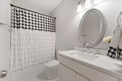 Bath - 1706 Elmside Ct, Conroe, TX 77301 photo 1 of 6