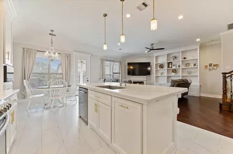 Kitchen - 1706 Elmside Ct, Conroe, TX 77301 photo 5 of 5