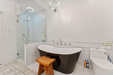 Bath - 1706 Elmside Ct, Conroe, TX 77301 photo 3 of 6