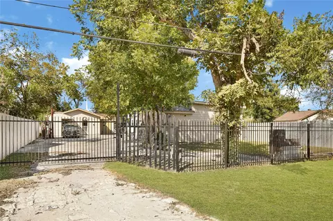 1925 Sunny Dr, Houston, TX 77093