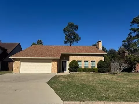 2208 Spring Oak Ln, Orange, TX 77632