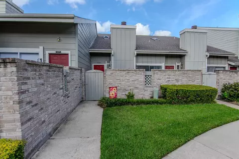 12973 Wirevine Ln, Houston, TX 77072