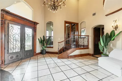 Entry Way - 22 Post Shadow Estate Dr, Spring, TX 77389 photo 2 of 5