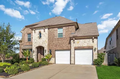 8803 Autumn Pine Dr, Missouri City, TX 77459