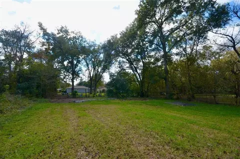 5240 Carmen St, Houston, TX 77033