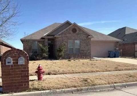 607 Mallard Dr, Nevada, TX 75173