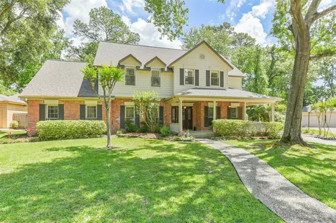 2806 Eagle Creek Dr, Kingwood, TX 77345