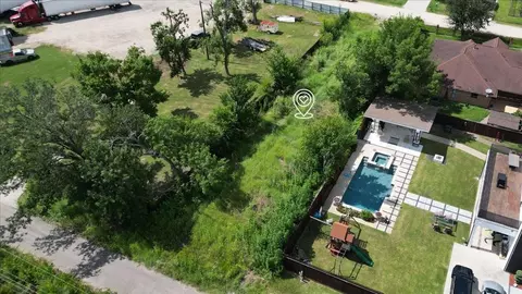 0 Edgebrook Dr, Houston, TX 77034