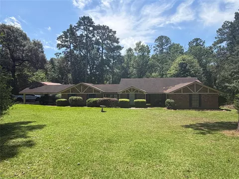 18903 Horseshoe Trl, Magnolia, TX 77355