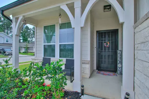 Exterior - 5834 Finely Run St, Spring, TX 77373 photo 5 of 11