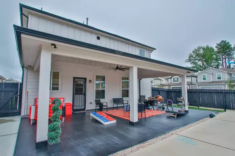 Exterior - 5834 Finely Run St, Spring, TX 77373 photo 10 of 11