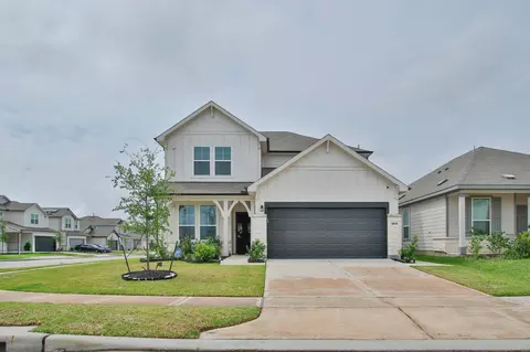 Exterior - 5834 Finely Run St, Spring, TX 77373 photo 2 of 11