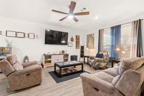 Living - 5834 Finely Run St, Spring, TX 77373 photo 1 of 1