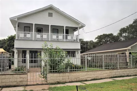 7017 Sherman St, Houston, TX 77011