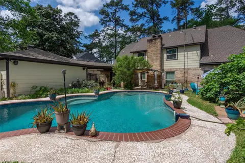 Exterior - 6411 Northway Dr, Spring, TX 77389 photo 6 of 8