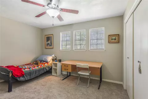Bedroom - 6411 Northway Dr, Spring, TX 77389 photo 4 of 6