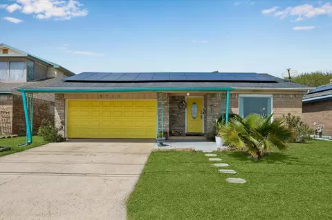 5710 Avenue T 12, Galveston, TX 77551