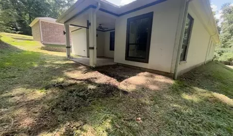 Exterior - 22 Twisting Crk, Trinity, TX 75862 photo 1 of 5