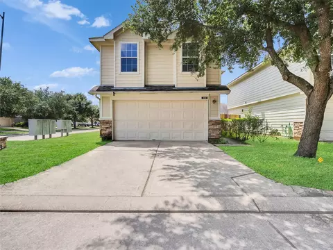 3710 Windmill Village Dr, Houston, TX 77082