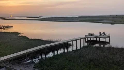 3815 Mitote Dr, Galveston, TX 77554