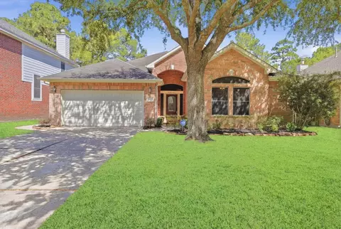 6743 Pacific Crest Ct, Humble, TX 77346