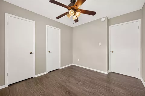 Bedroom - 5631 Roserock Ln, Spring, TX 77379 photo 4 of 6