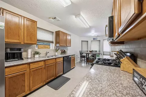 Kitchen - 3226 Keygate Dr, Spring, TX 77388 photo 3 of 3