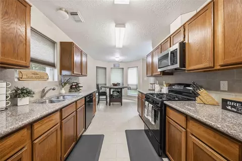 Kitchen - 3226 Keygate Dr, Spring, TX 77388 photo 1 of 3