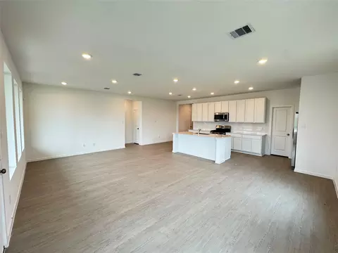 7919 Evening Emerald Dr, Rosharon, TX 77583
