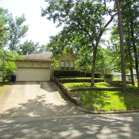 2232 Azalea Cir, Huntsville, TX 77340