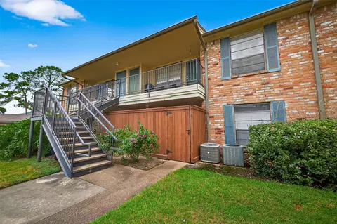 8801 Hammerly Blvd #1211, Houston, TX 77080