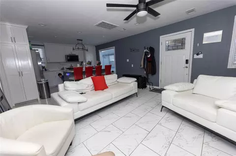 4315 Cornell St, Houston, TX 77022