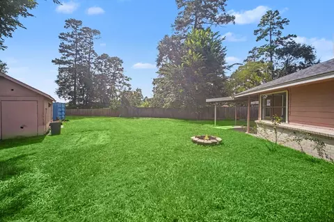 Exterior - 2103 Rolling Glen Dr, Spring, TX 77373 photo 5 of 10