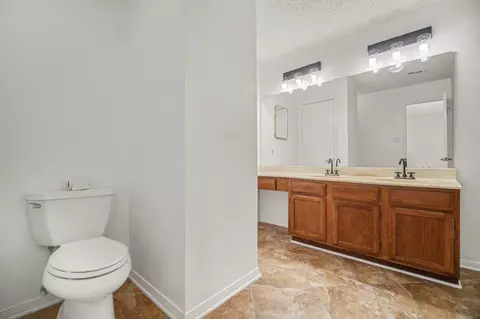 Bath - 2103 Rolling Glen Dr, Spring, TX 77373 photo 1 of 5