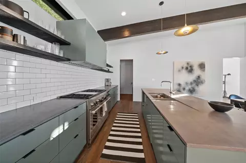 Kitchen - 152 Lori Ln, Trinity, TX 75862 photo 1 of 3