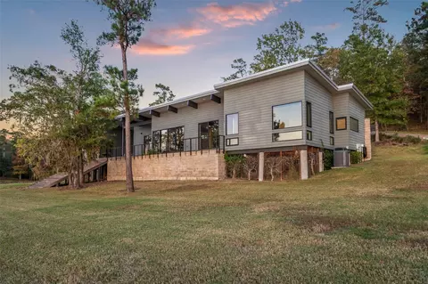 Exterior - 152 Lori Ln, Trinity, TX 75862 photo 3 of 5