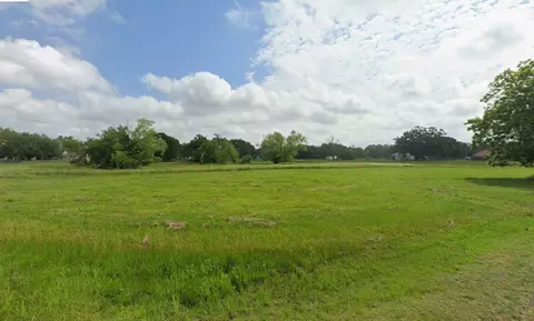 1120 Winchester Ct, Angleton, TX 77515