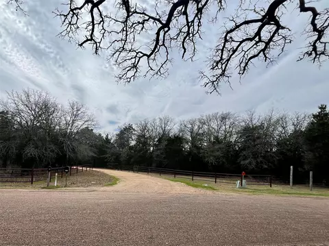 2330 Old Lockhart Rd, West Point, TX 78963