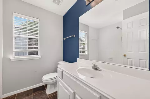 Bath - 12007 Viola Ct, Pinehurst, TX 77362 photo 1 of 4