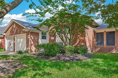 Exterior - 12007 Viola Ct, Pinehurst, TX 77362 photo 3 of 9