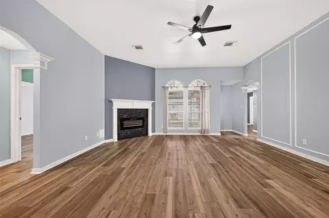 Living - 12007 Viola Ct, Pinehurst, TX 77362 photo 5 of 7