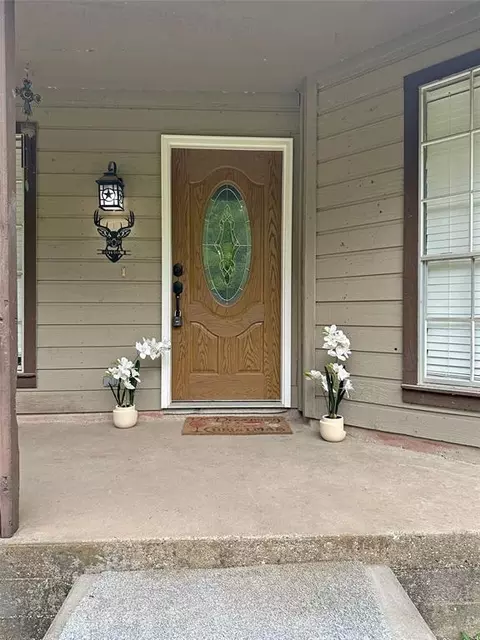 10 Walnut Loop, Shepherd, TX 77371 photo 1