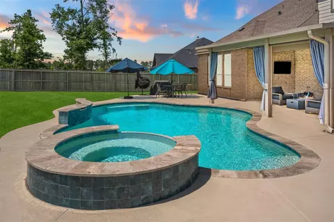 41043 Kimber Ln, Magnolia, TX 77354