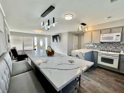 Kitchen - 610 Seashell Dr, Surfside Beach, TX 77541 photo 2 of 10