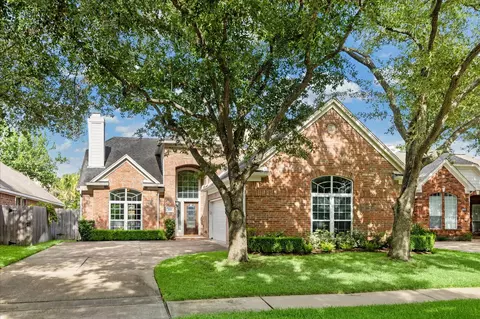 3319 Shadowfern Dr, Houston, TX 77082