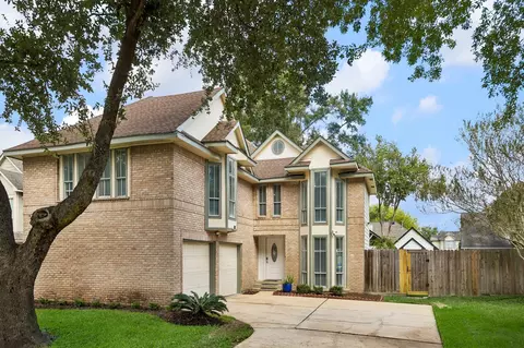 6415 Via Espana Dr, Houston, TX 77083